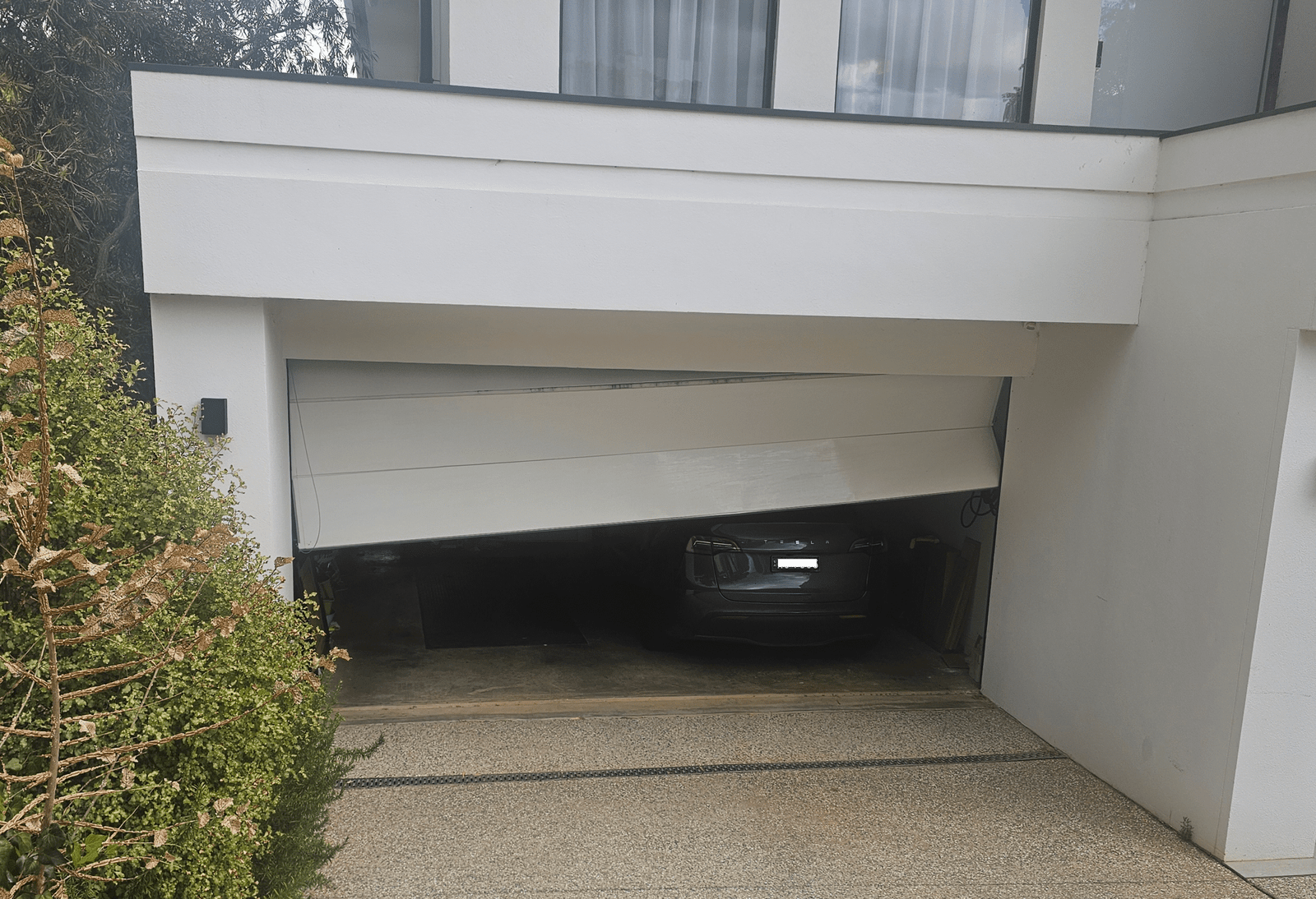 PANEL DOOR REPAIR - FIX MY GARAGE